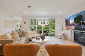 TV - $4mil WestLA Lux Manor+Santa Monica&Beverly Hills (Los Angeles)