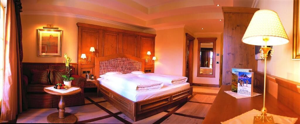 Chambre Double, balcon, vue montagne | Coffres-forts dans les chambres, Wi-Fi gratuit