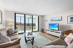 Smart TV - Seaplace #605 Condo by RVA (Longboat Key)