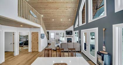 Kellys On The River Mansfield Quebec - 3 bedrooms with kayaks.