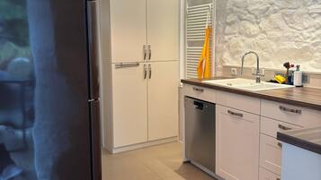 Apartment | Dapur peribadi | Kerusi tinggi