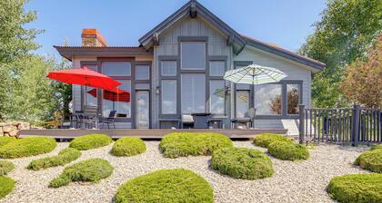 Grand Elk Golf Club On-site: Mtn-view Home w/ Deck