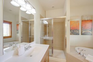 Interior - Grand Elk Golf Club On-site: Mtn-view Home w/ Deck (Granby)