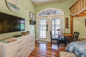 Huoneisto (0 Bedroom) | Sisätilat