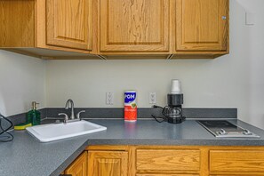 Interior - Resort-style Studio 15 Mi to Everglades NP (Naples)