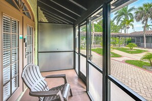 Apartment (0 Bedroom) | Interior