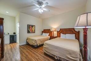 Apartment (0 Bedroom) | Interior