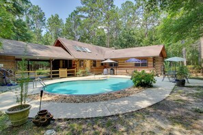 House (1 Bedroom) | Interior