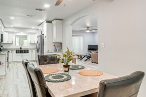 Hus (3 Bedrooms) | Interiör