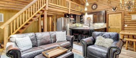 House (3 Bedrooms) | Front of property