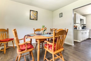 Interior - 2 Mi to The Marketplace: Spring Valley Apartment (Spring Valley)