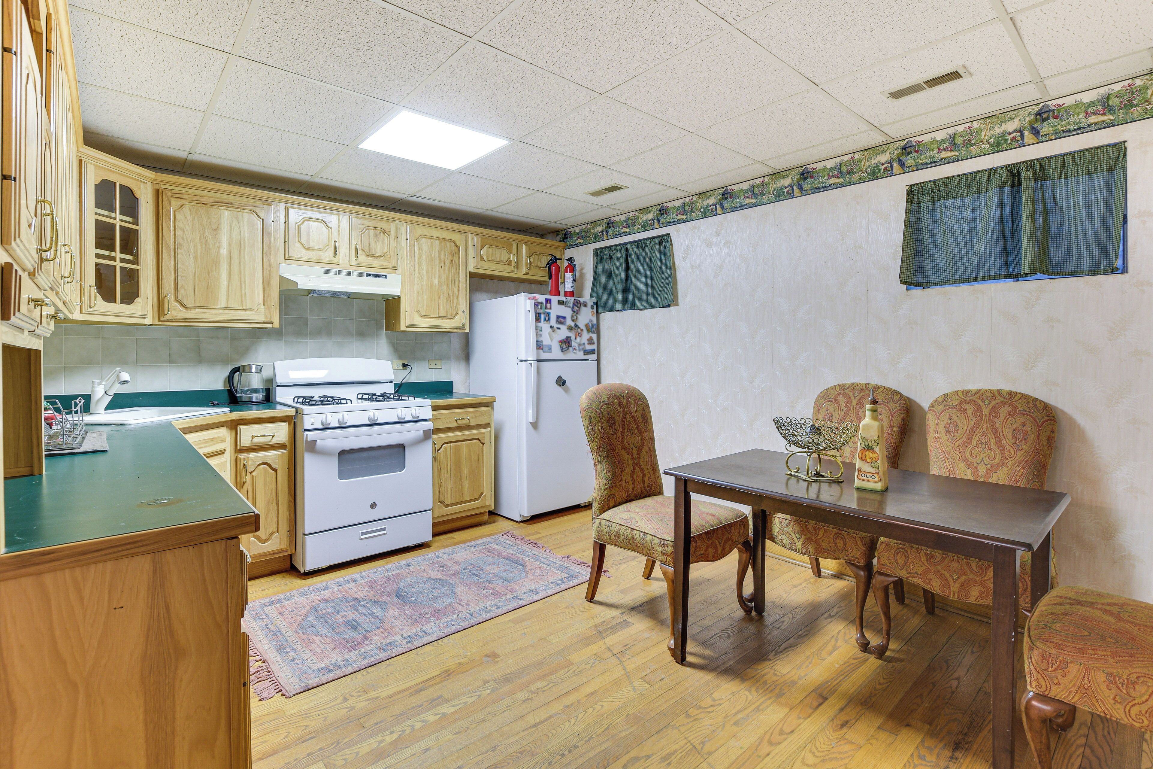 House (2 Bedrooms) | Interior