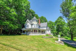 House (4 Bedrooms) | Front of property