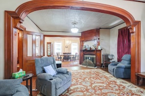House (4 Bedrooms) | Interior