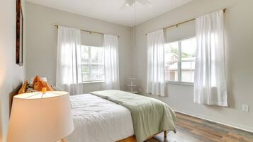 Apartment (1 Bedroom) | Interior