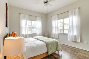 Apartment (1 Bedroom) | Interior