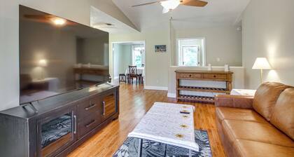 Shop, Dine & Visit Uwf: Pensacola Home w/ Yard!