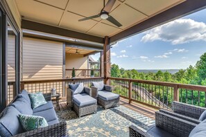 Apartment (2 Bedrooms) | Front of property