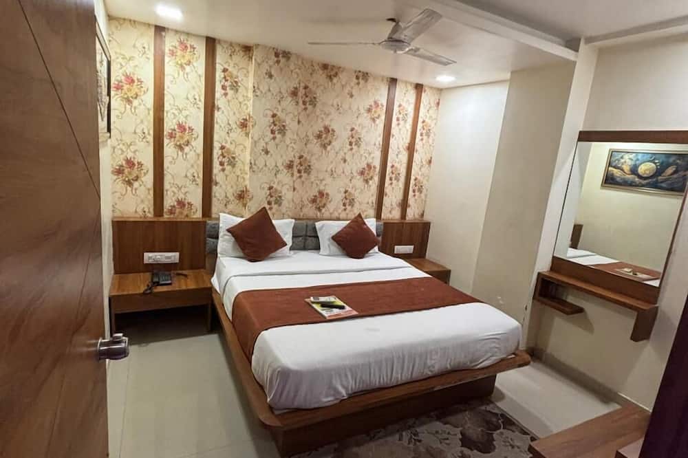 Hotel Red Rose - Ankodiya