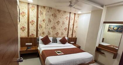 Hotel Red Rose
