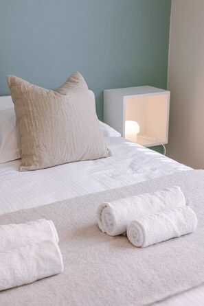 Apartment | 2 bedrooms, Internet