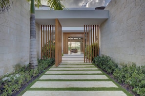 Villa | 5 bedrooms, Internet - Mangle House A Sanctuary of Serenity (Punta Cana)