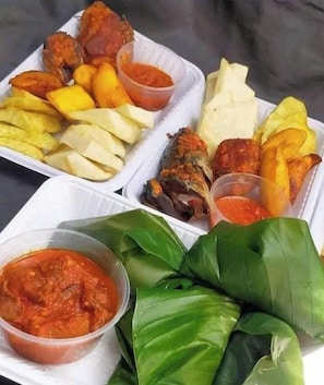 Free daily continental breakfast - Eagles World Hotel and Suites (Ihiagwa)