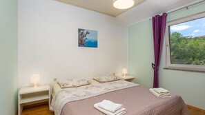 3 Schlafzimmer, Bügeleisen/Bügelbrett, kostenloses WLAN, Bettwäsche