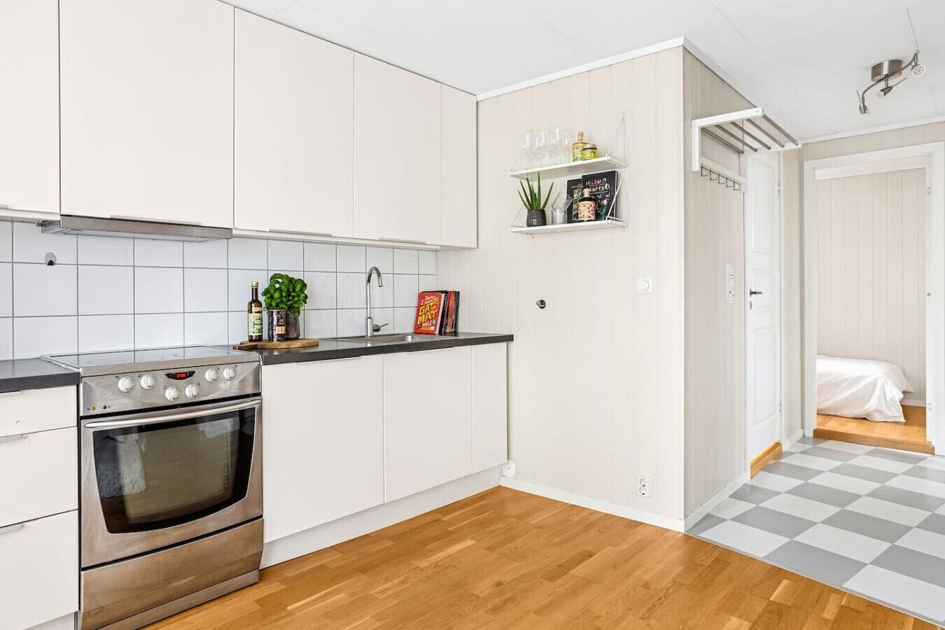 冰箱、烤箱、炉灶、洗碗机