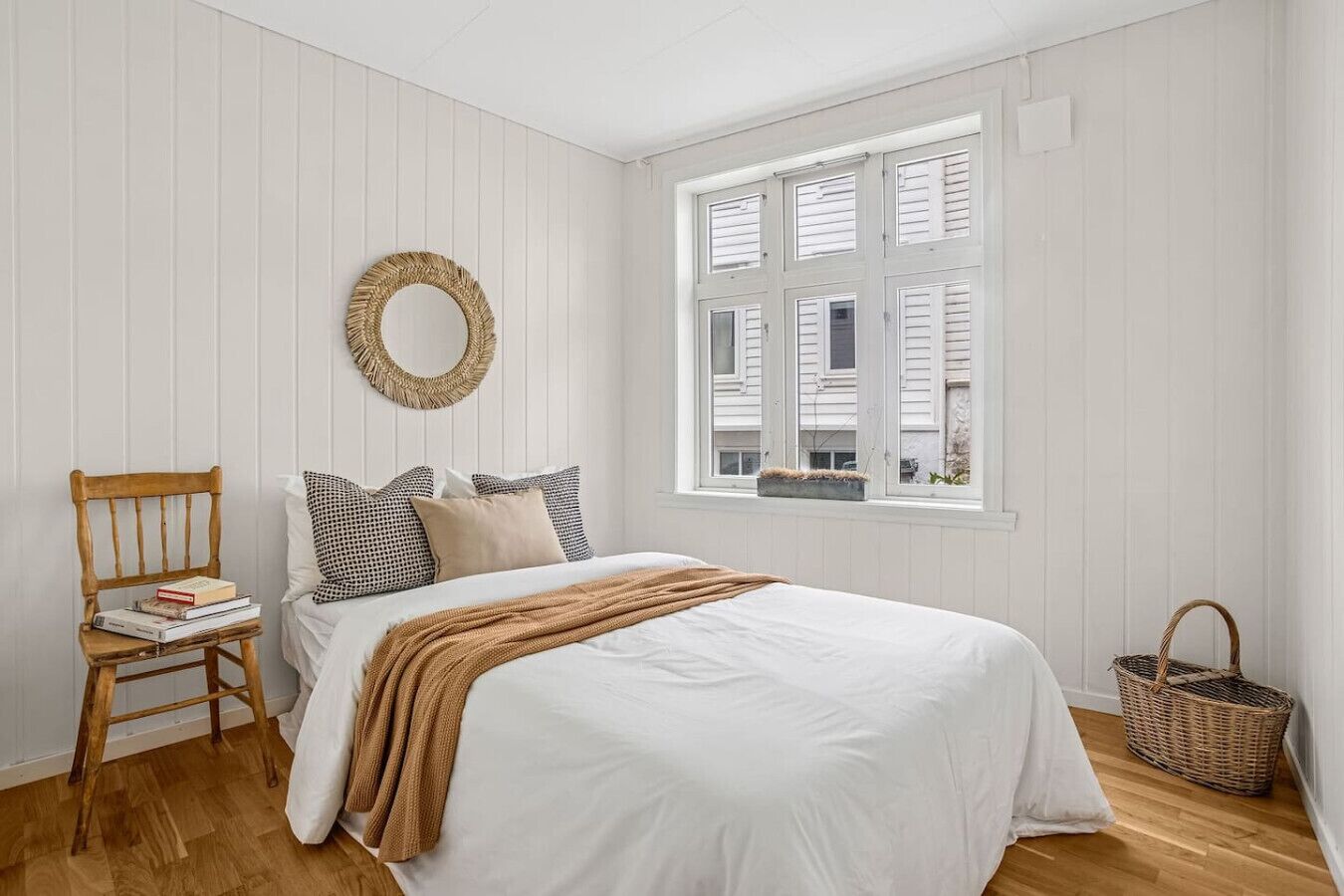 3 bedrooms, WiFi, bed sheets