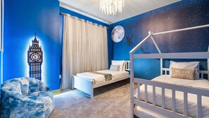 4 chambres, fer et planche à repasser, Wi-Fi, draps fournis