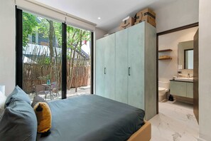 3 chambres, fer et planche à repasser, Wi-Fi, draps fournis