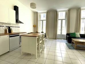Interior - Spacious 2-bedroom flat with air conditioning - Opera - Vieux Port (Marseille)