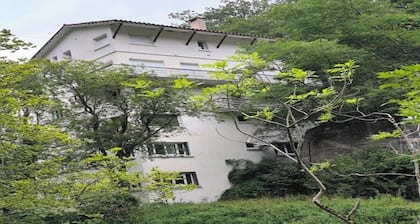 Studio perched in the flora of the High Vallespir