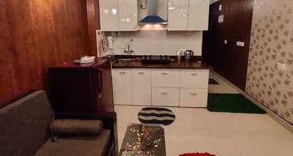 Charming Stays Homestyle Comfort â Apartments with Kitchens in Dehradun