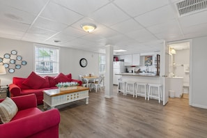 Duplex - 2 sovrum | Vardagsrum | Smart-tv och streamingtjänster