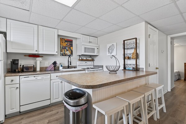 Lägenhet - 2 sovrum | Eget kök | Kylskåp, ugn, kaffe- och tebryggare och brödrost