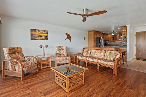 Big Island Keauhou Punahele E102 2 Bedroom Condo