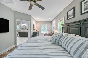 4 bedrooms, Internet, bed sheets