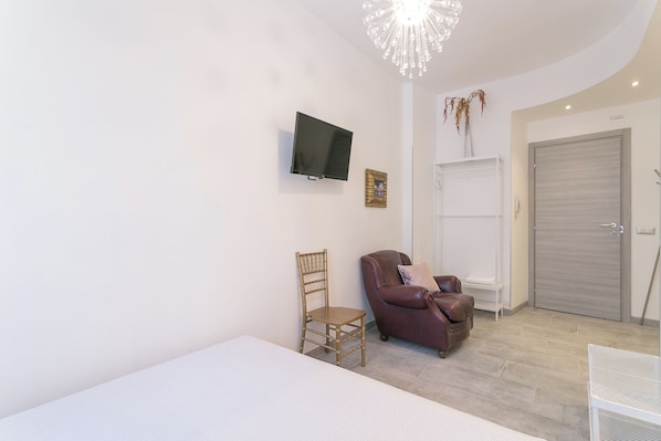 Studio, 1 Double Bed | Iron/ironing board, free WiFi, bed sheets