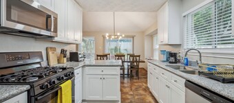 Space & Sunshine Retreat