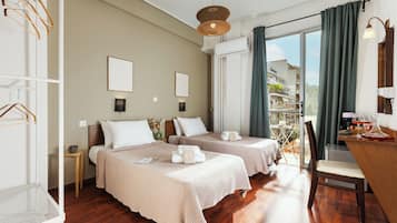 Chambre Double Classique, 1 chambre, balcon, vue ville | Draps en coton égyptien, literie de qualité supérieure