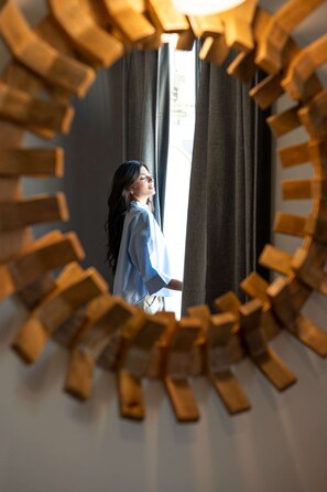 Egyptian cotton sheets, premium bedding, down comforters, free minibar - The Square Hotel by X&N (Athens)