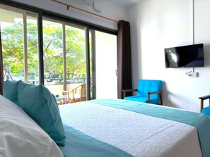 Standard Studio | In-room safe, blackout curtains, free WiFi, bed sheets - Residence Le Point Choisy (Grand-Baie)