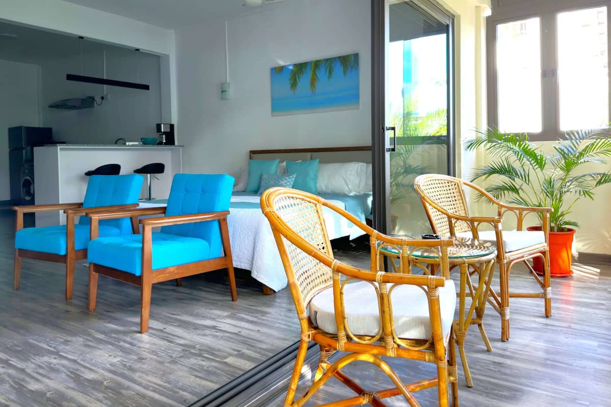 Superior Studio | In-room safe, blackout curtains, free WiFi
