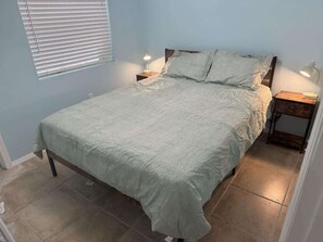 2 bedrooms, iron/ironing board, free WiFi, bed sheets