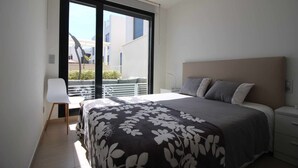 Apartment - Torrevieja Apartment for 5 Guests (Torrevieja)
