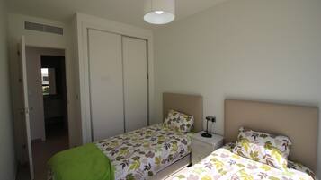 Apartment | 3 bedrooms, iron/ironing board