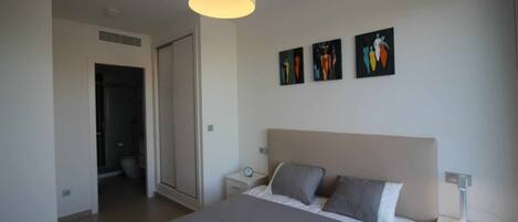 Apartment | 3 bedrooms, iron/ironing board