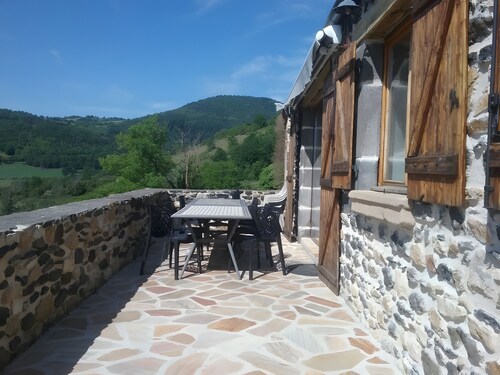 Maison de vacances 'Le Panorama' avec vue sur la montagne, terrasse partagée et Wi-Fi
